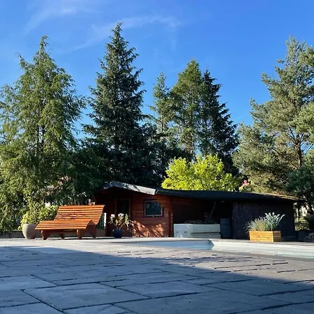 Einzigartiges Haus Mit Pool Grossem Garten Und Kamin 巴德塞尔佐根