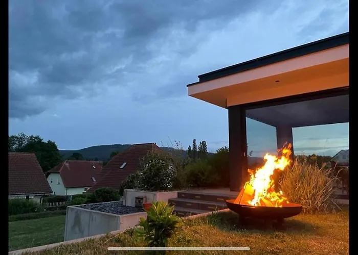 Einzigartiges Haus Mit Pool Grossem Garten Und Kamin Pansiyon *