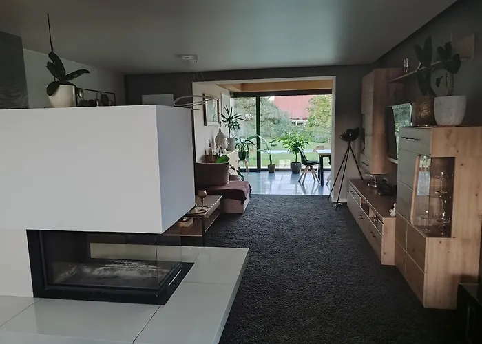 Pansiyon Einzigartiges Haus Mit Pool Grossem Garten Und Kamin *